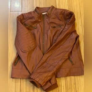 Maralyn & me jacket xl brown in great condition, no flaws, zipper works great.